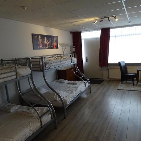 Hotel Wijkerhaven Бевервейк Экстерьер фото