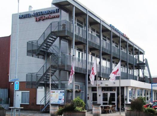 Hotel Wijkerhaven Бевервейк Экстерьер фото
