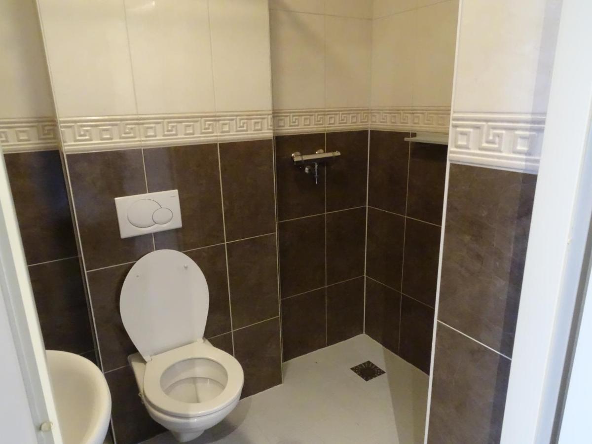 Hotel Wijkerhaven Бевервейк Экстерьер фото